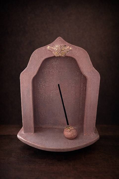Moth & Meadow – altar